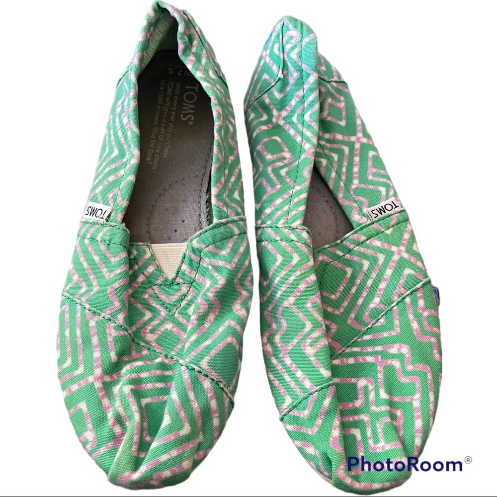 Womens Toms